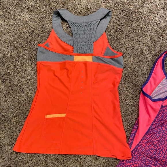 Bundle of Women’s Active Tanks - Picture 4 of 6